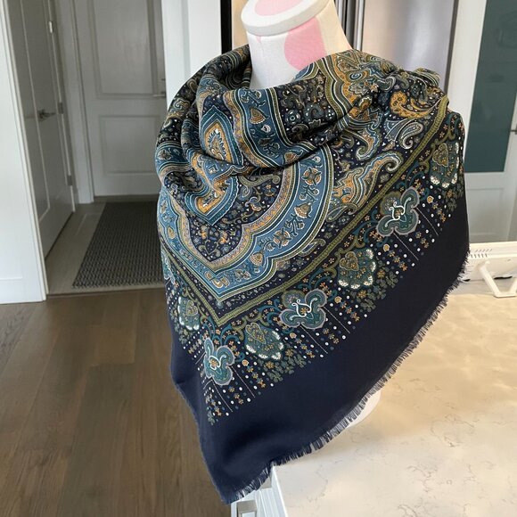Vintage Paisley Print 100% Polyester Scarf Made in Italy Blue Grn Gold Wht OS - Picture 8 of 8